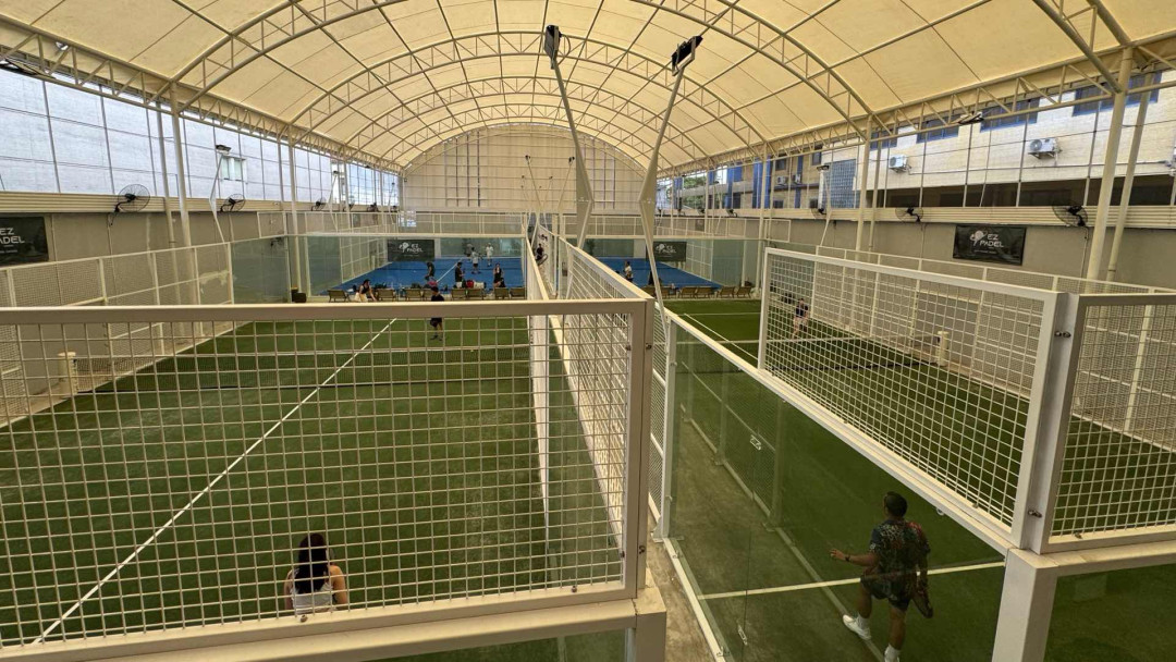 EZ Padel Tomang