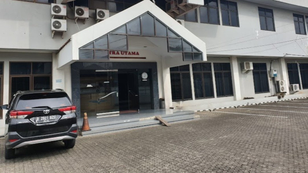 Mitra Utama Badminton Hall