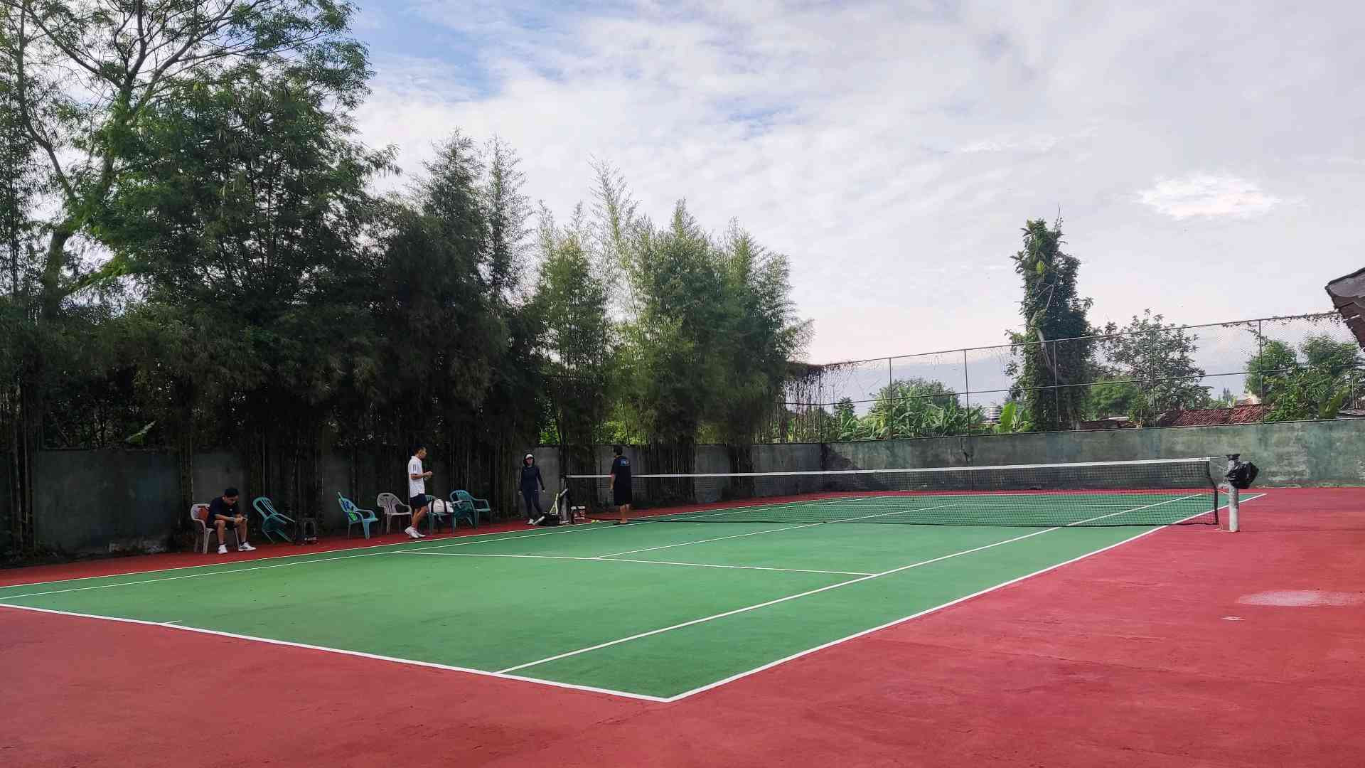 Tatabumi Tennis Court