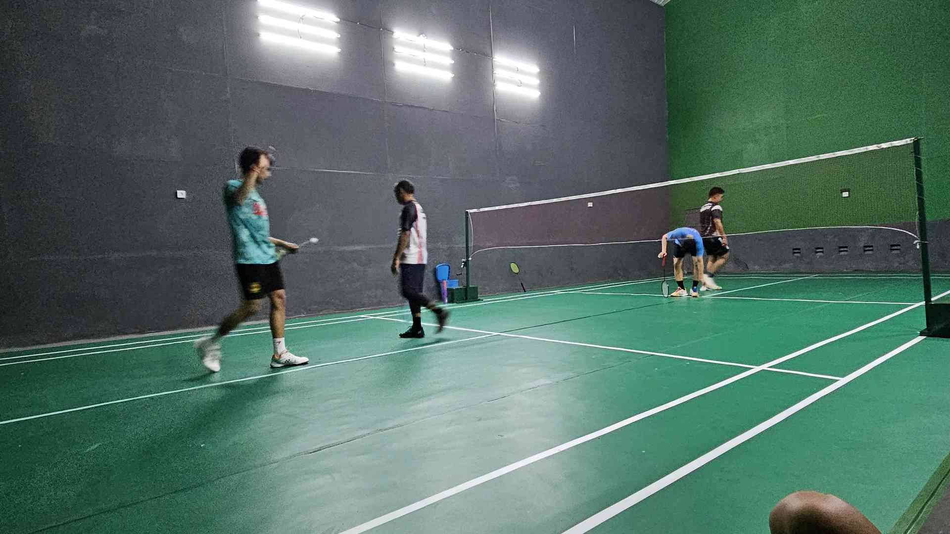 Dunhill Badminton Court