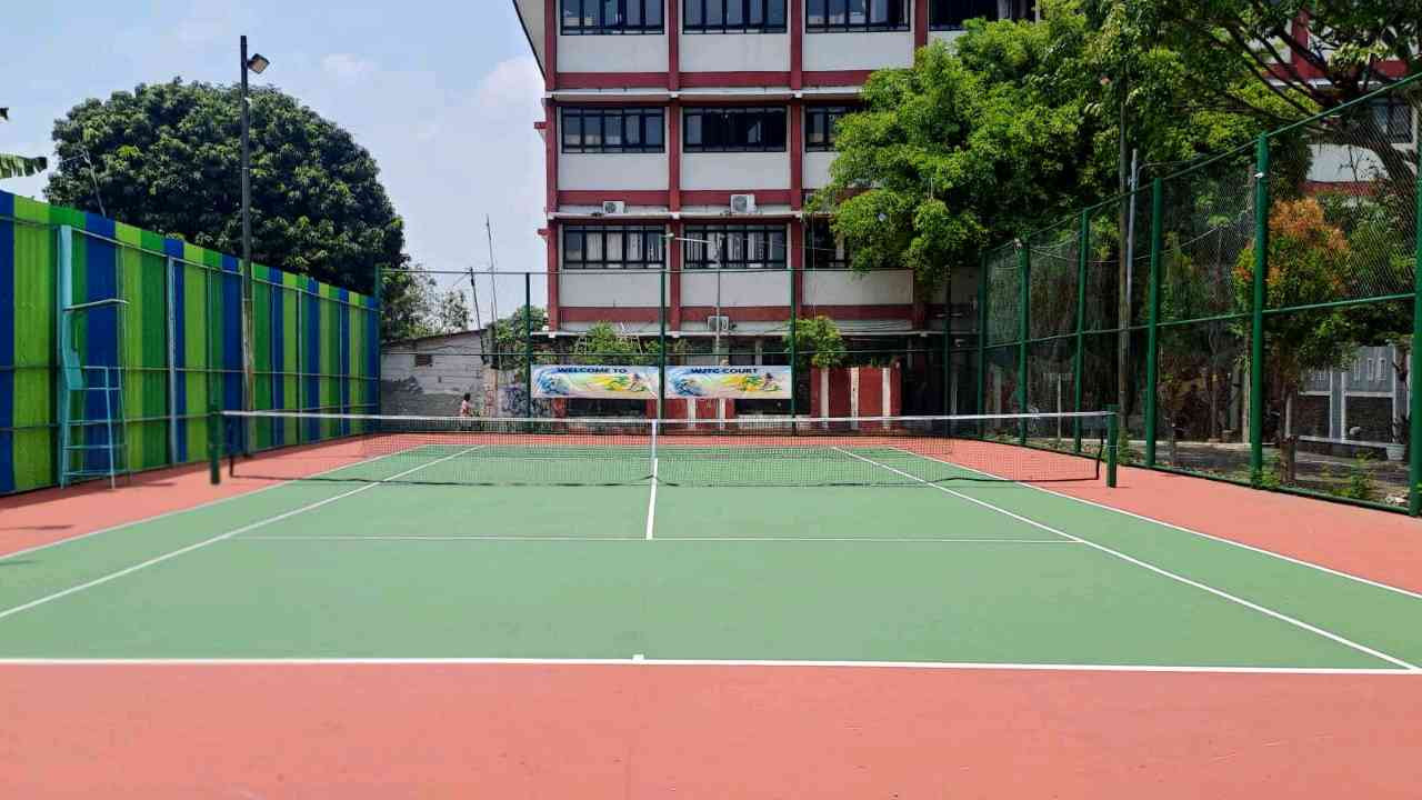 Lapangan Tenis Walang