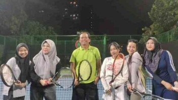 Adhi Tennis Court