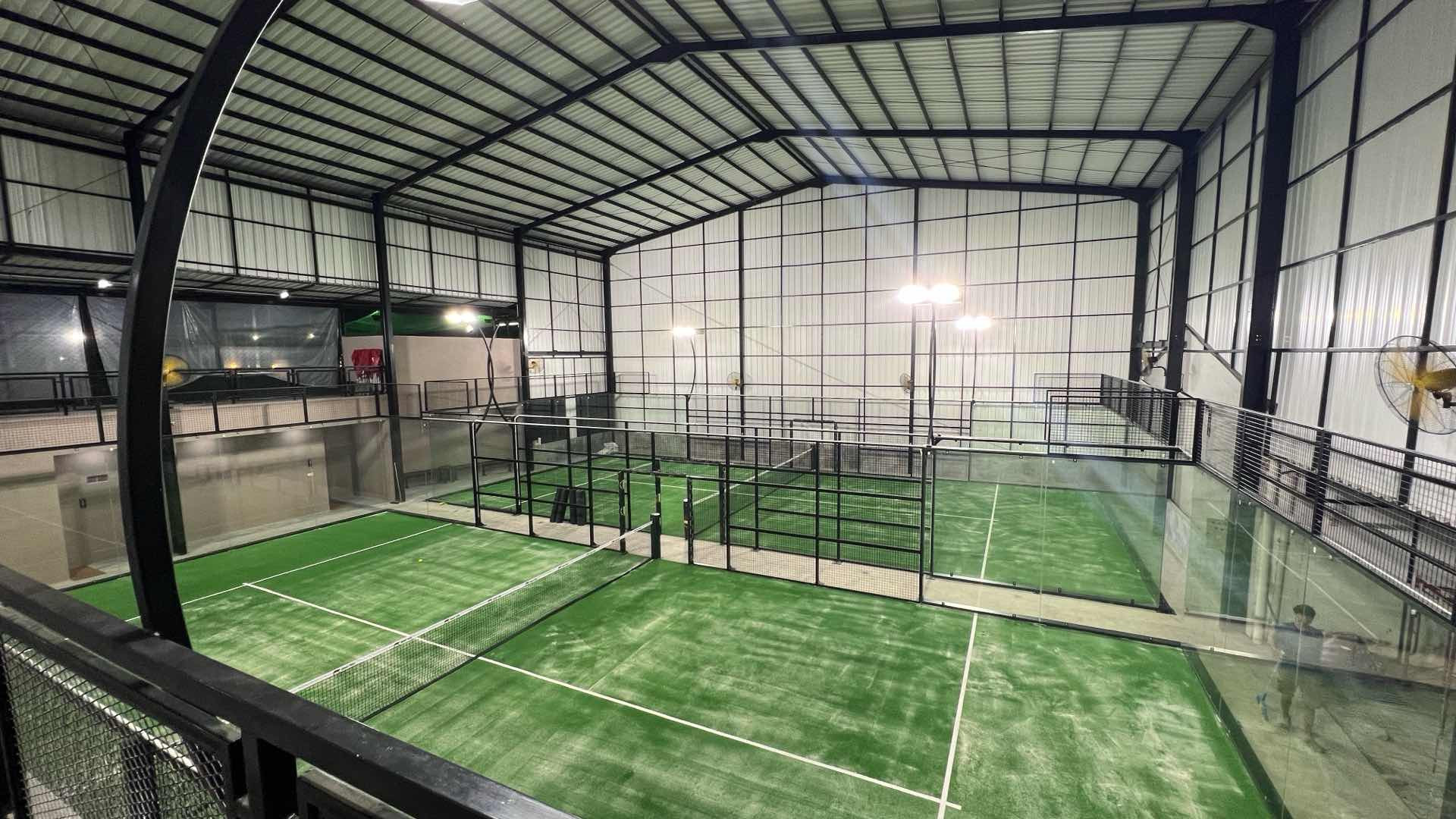 Dugout Padel
