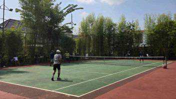 Puri Taman Sari Tennis Court