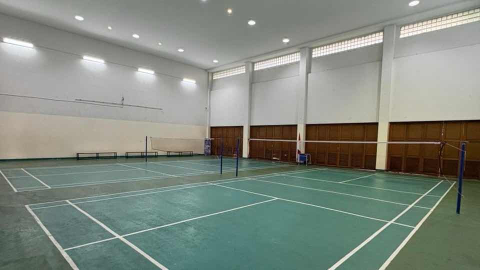 Lapangan Badminton Sekolah Harapan Bangsa