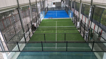 Padel Up Surabaya