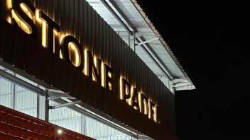 Stone Padel - Citra Garden City