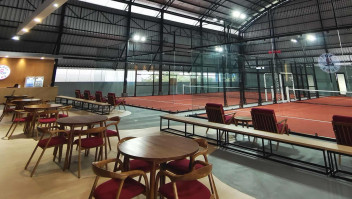 Foto Utama Venue Padel Bros