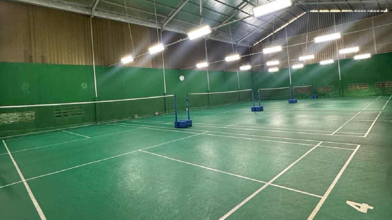 Red Badminton Hall