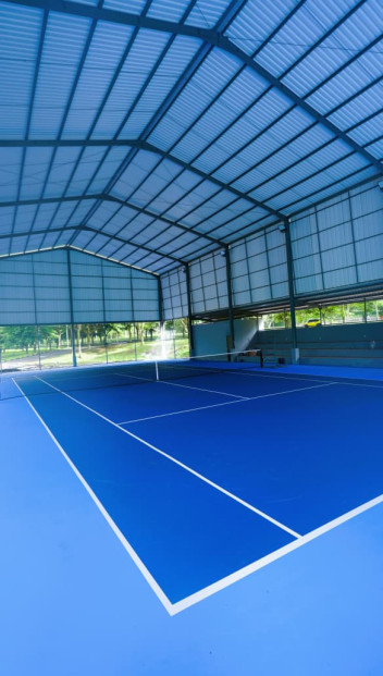 Longitude Tennis Arena