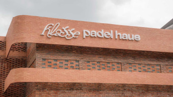 Klasse Padel Haus - Kota Wisata