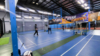 Metro Sport Center - Badminton
