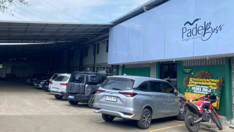 Padel Boss Mengger Bandung