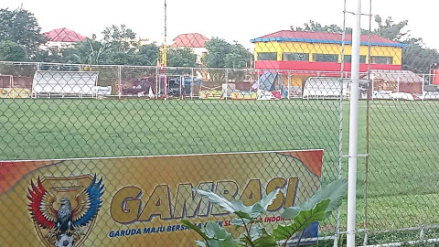 Lapangan Sepak Bola MBA