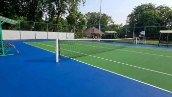 Tennis Court at Sunlake