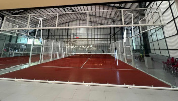 Glass House Padel