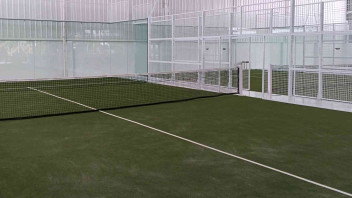 Sentral Tunjungan Padel