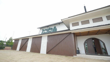 JUNGLE PADEL BANDUNG
