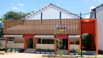 Badminton Hall Yuk Min Ton