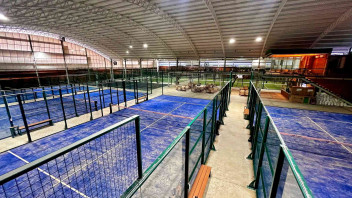 Nine Padel Monas