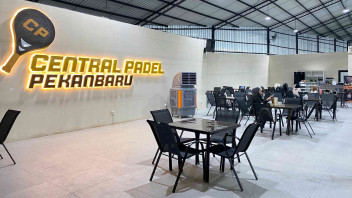 Central Padel Pekanbaru