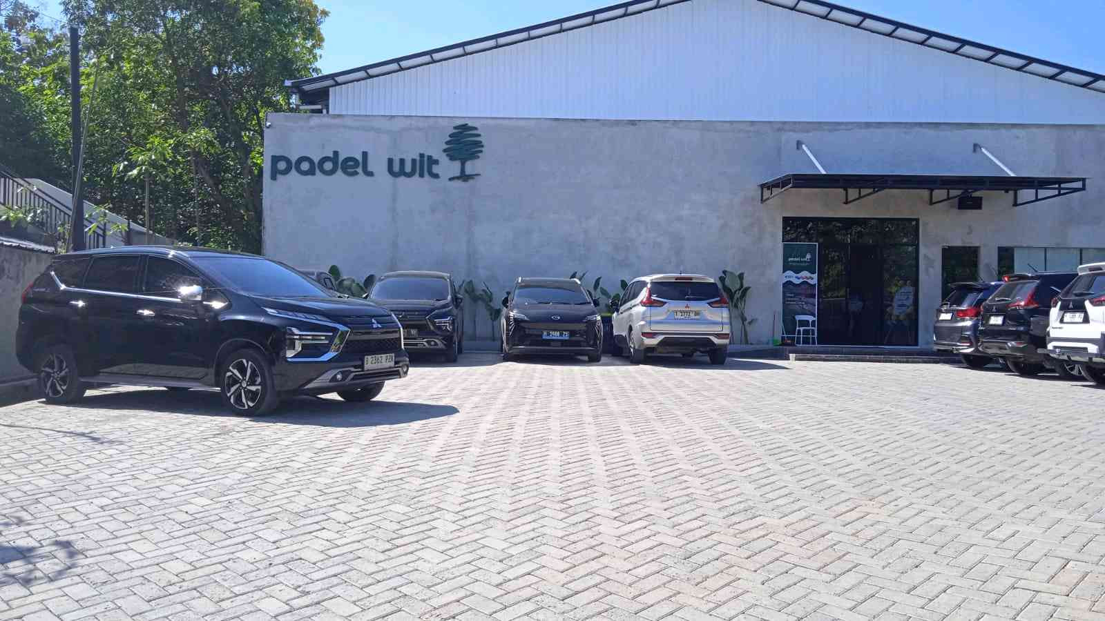 Padel Wit