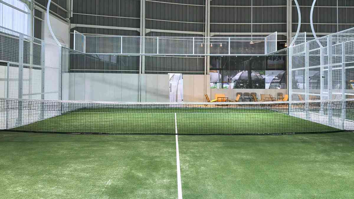 Sentral Tunjungan Padel - 2