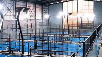 Racket Kuningan