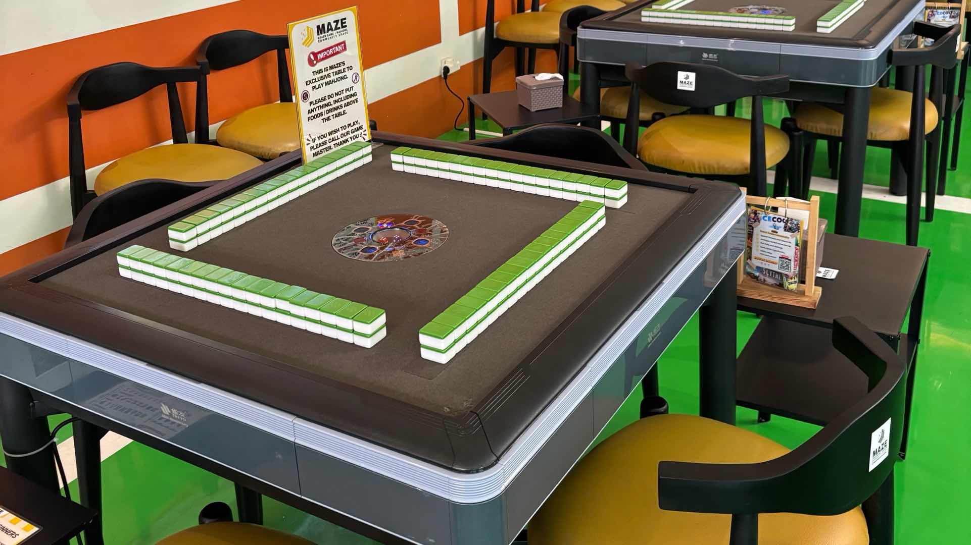 Booking Lapangan MAZE Mahjong and Board Game - Ayo Indonesia