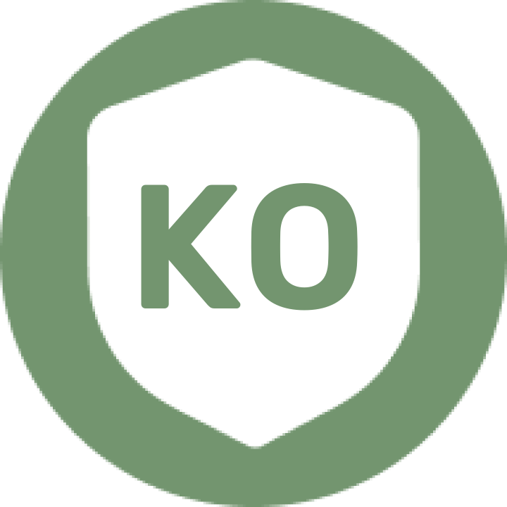 KomuniKicks