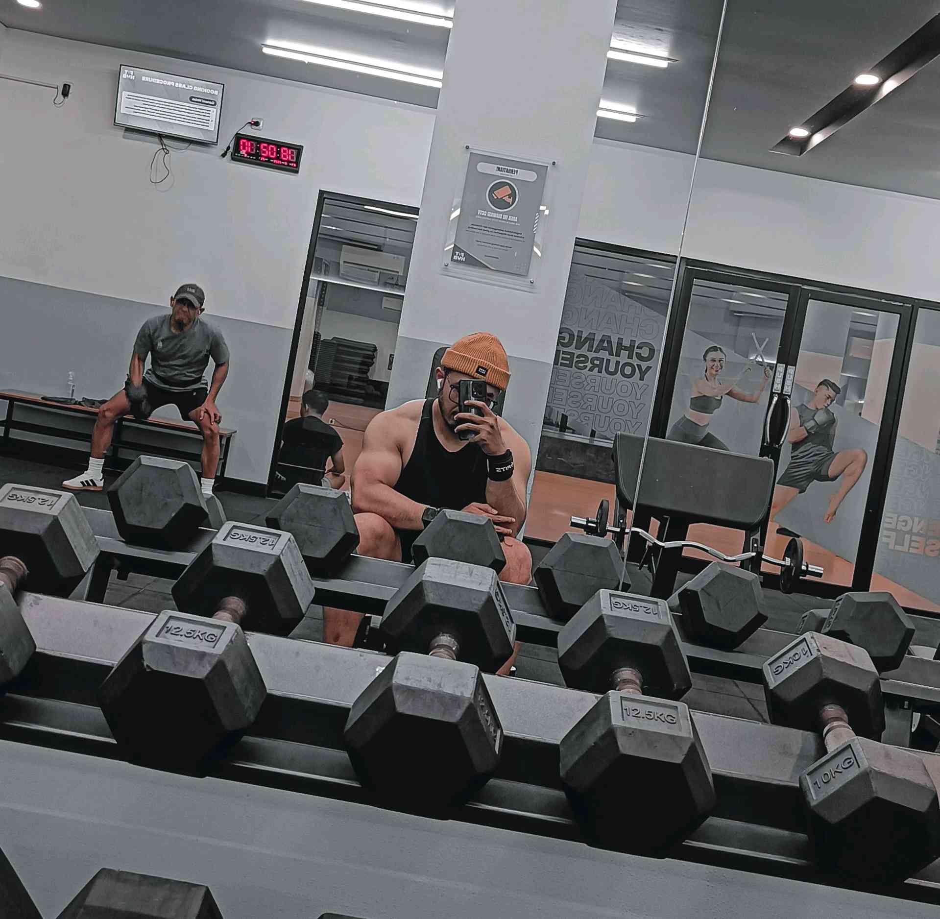 Fit Hub Duren Sawit